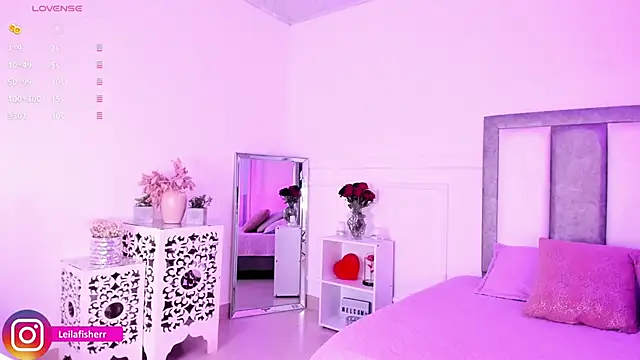 Snapshot of Leilafisherr chatting on 4, 3, 2026 Leilafisherr online show from 4, 3, 2026