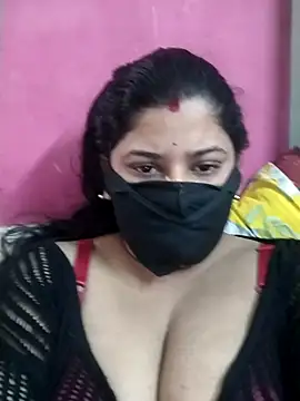 pinkisaha75 online show from 2, 4, 2026