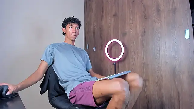 neitan miller  online show from 10, 2, 2026