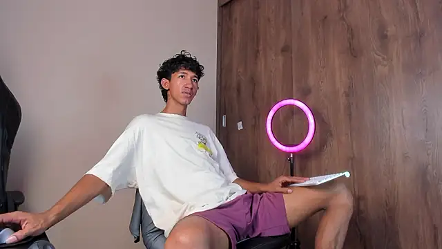 neitan miller  online show from 12, 2, 2026