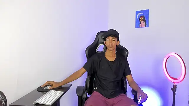 neitan miller  online show from 28, 5, 2026