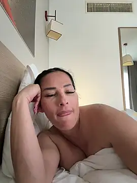 Snapshot of Maya-www chatting on 28, 2, 2026 Maya-www online show from 28, 2, 2026