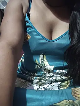 Nilam cute online show from 9, 6, 2026
