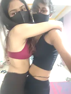 Snapshot of Kavya-Ranii chatting on 28, 7, 2026 Kavya-Ranii online show from 28, 7, 2026