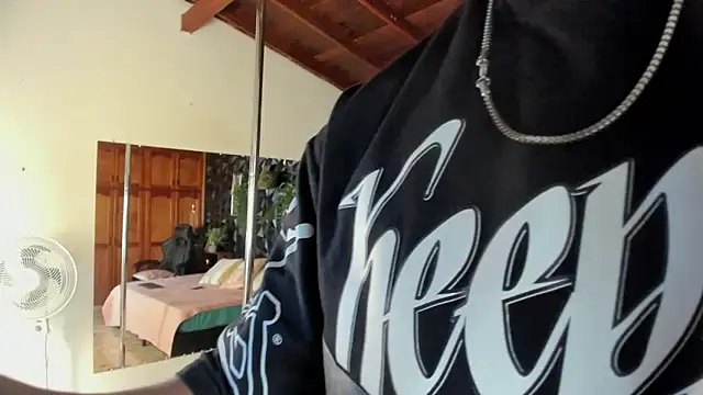 elliot colton online show from 24, 4, 2026