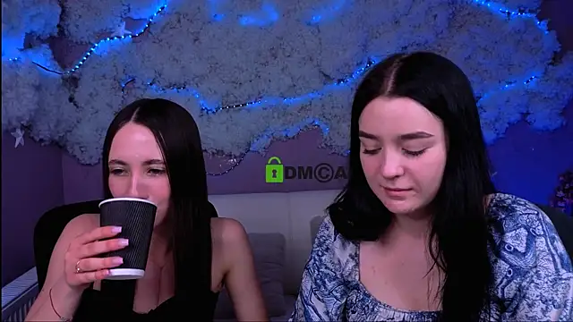monica xcx online show from 9, 5, 2026