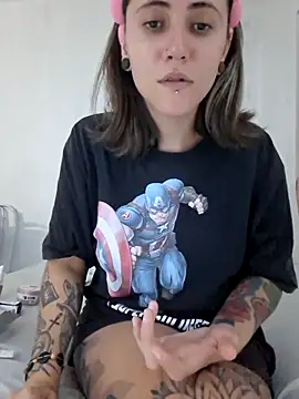 Casal HotBrisa online show from 22, 4, 2026