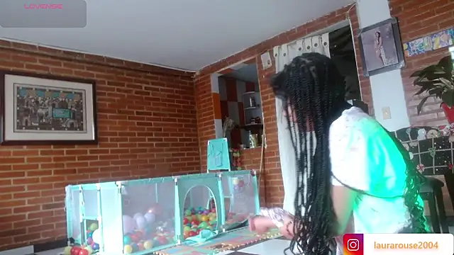 Lia rouse04 online show from 25, 3, 2026