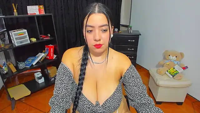 SophiiaRios  online show from 9, 1, 2026