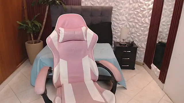 samantha bc1 online show from 11, 4, 2026