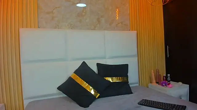 GraceAlexa12 online show from 23, 4, 2026