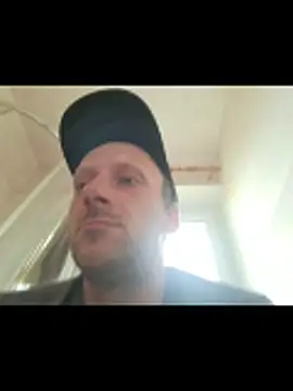 Snapshot of YeahDaynight2 chatting on 5, 6, 2026 YeahDaynight2 online show from 5, 6, 2026