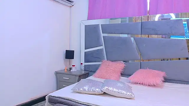 Scook Gray  online show from 14, 1, 2026