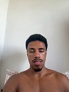 LorenzoBlack27 online show from 18, 4, 2026