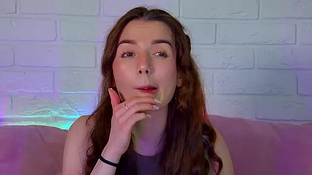 VanessaVienne online show from 24, 4, 2026