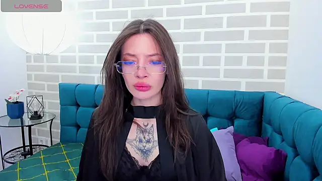 IvyDainty online show from 18, 5, 2026