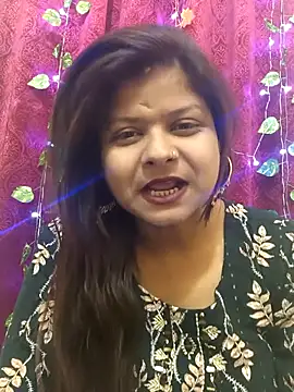 Attractive Queen  online show from 15, 3, 2026