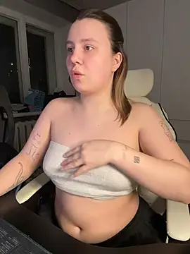 AnnaSeint online show from 24, 4, 2026