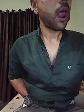 Snapshot of your_bad_boy0001 chatting on 5, 3, 2026 your bad boy0001 online show from 5, 3, 2026