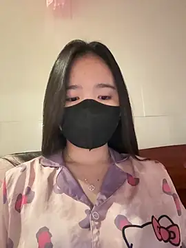 Gwen879 online show from 25, 3, 2026