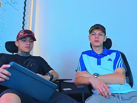 Thomas-Wil online show from 1, 2, 2026