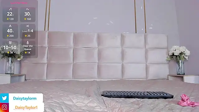 DaisyTaylor   online show from 19, 2, 2026