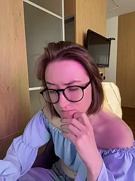 Snapshot of Persephone_Kore chatting on 7, 5, 2026 Persephone Kore online show from 7, 5, 2026