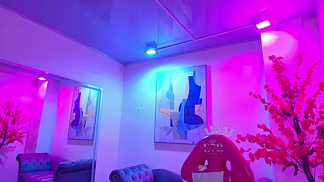 Lilith tayylor online show from 19, 1, 2026