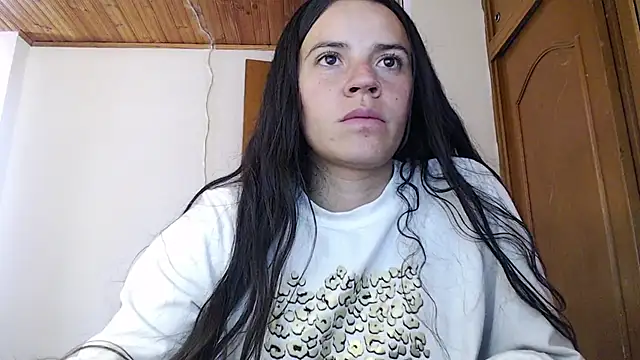 Shanel Lozano online show from 24, 4, 2026