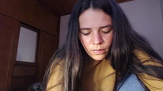 Snapshot of Shanel_Lozano chatting on 9, 7, 2026 Shanel Lozano online show from 9, 7, 2026