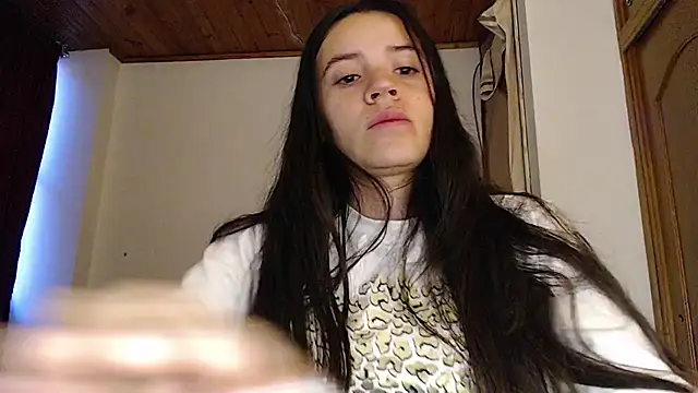 Snapshot of Shanel_Lozano chatting on 27, 7, 2026 Shanel Lozano online show from 27, 7, 2026