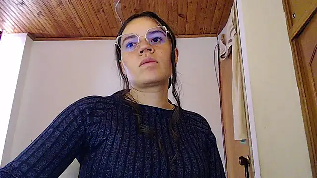 Snapshot of Shanel_Lozano chatting on 30, 7, 2026 Shanel Lozano online show from 30, 7, 2026