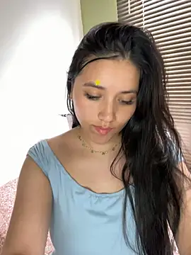 Veronica Wins  online show from 6, 2, 2026