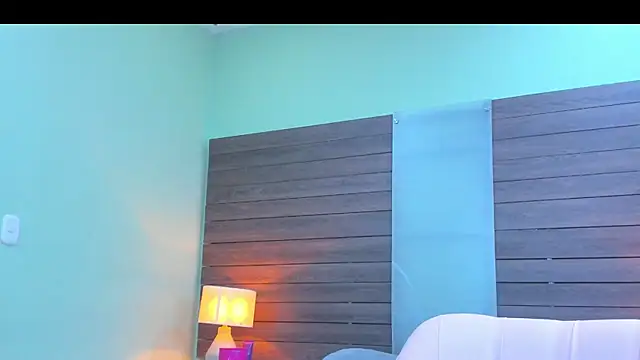 Hadde multisquirt online show from 28, 7, 2026