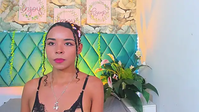 AlexiiaBrown online show from 19, 5, 2026