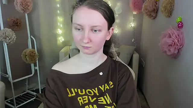 Snapshot of SunshineBlaze chatting on 23, 5, 2026 SunshineBlaze online show from 23, 5, 2026