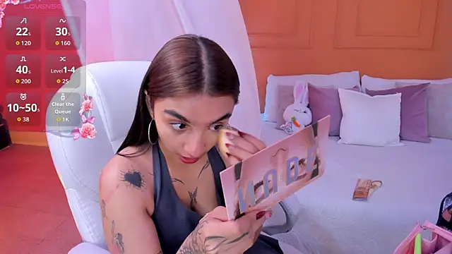Abriil cutee online show from 18, 7, 2026