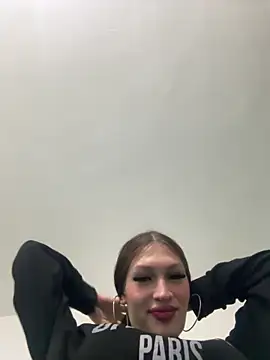 lizz lunna online show from 24, 4, 2026