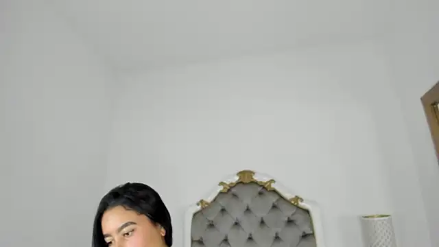 Snapshot of paulina_lux chatting on 31, 1, 2026 paulina lux online show from 31, 1, 2026