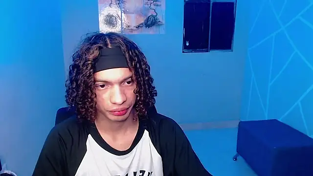 Axel fox77 online show from 19, 7, 2026