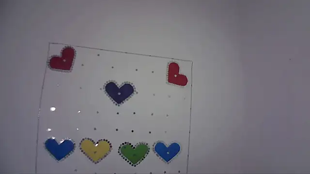 Mia Suarez7 online show from 28, 4, 2026