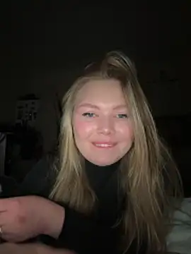 cutiejulie  online show from 16, 2, 2026