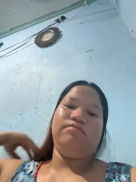 Hottie Pussy online show from 13, 5, 2026