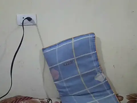 berry alma06 online show from 30, 3, 2026