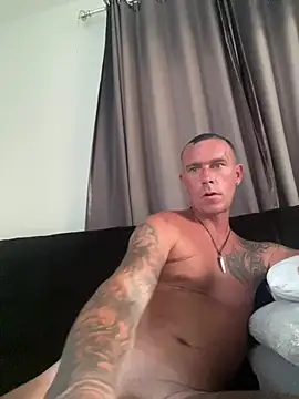 Snapshot of sexytony82 chatting on 21, 3, 2026 sexytony82 online show from 21, 3, 2026