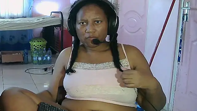 Eirondra valeen online show from 26, 7, 2026
