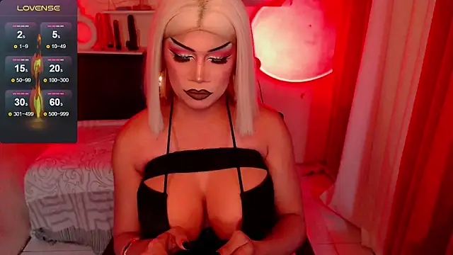 deliciousClaire online show from 4, 5, 2026