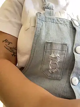 Shayla--broos online show from 9, 2, 2026