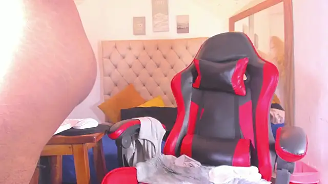 noah sthone online show from 28, 4, 2026