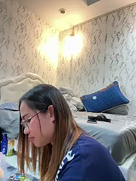 Ponthip online show from 24, 4, 2026